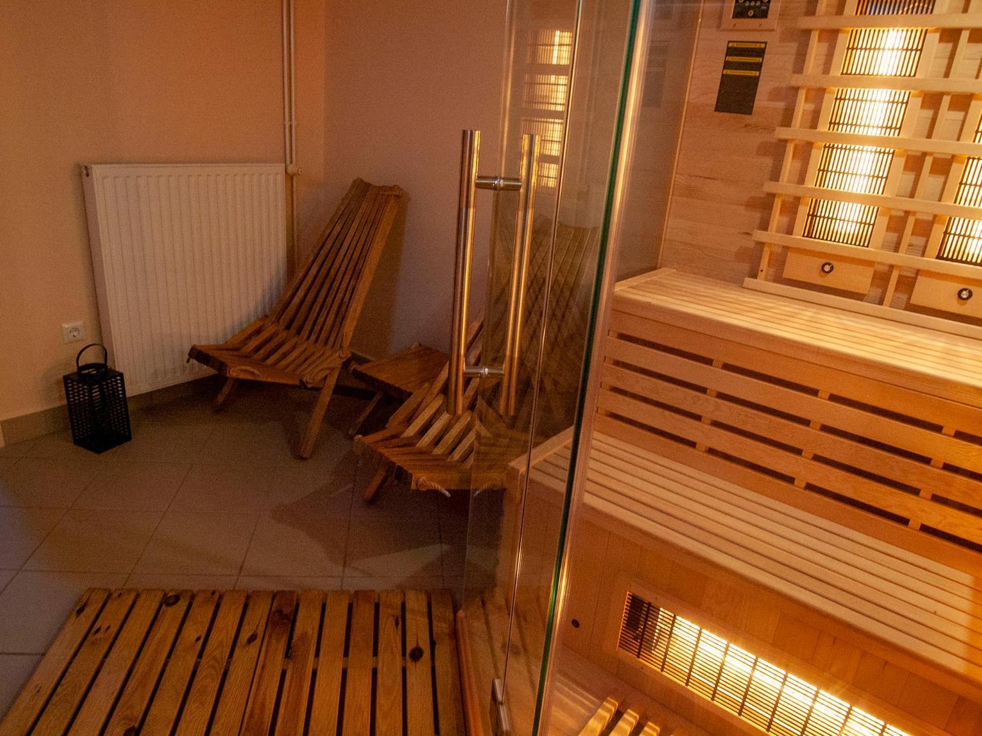 Holiday House Zarja - With Sauna And Hot Tub Bizeljsko ภายนอก รูปภาพ